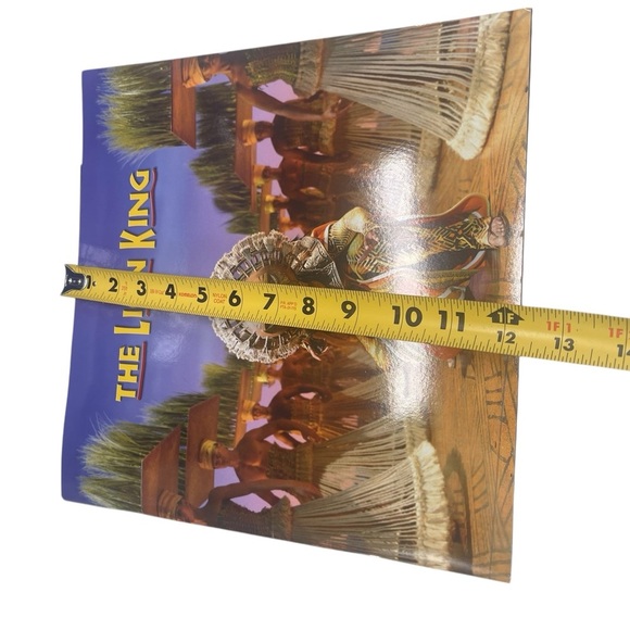 Disney’s The Lion King VIP includes original program, souvenir book - Picture 11 of 11